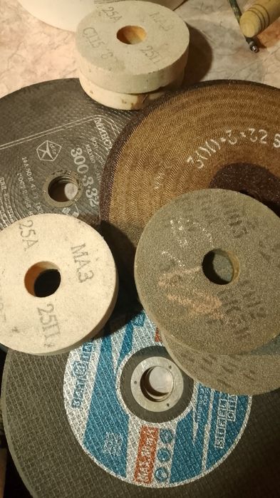 Подарок  заточной камень отрезной круг