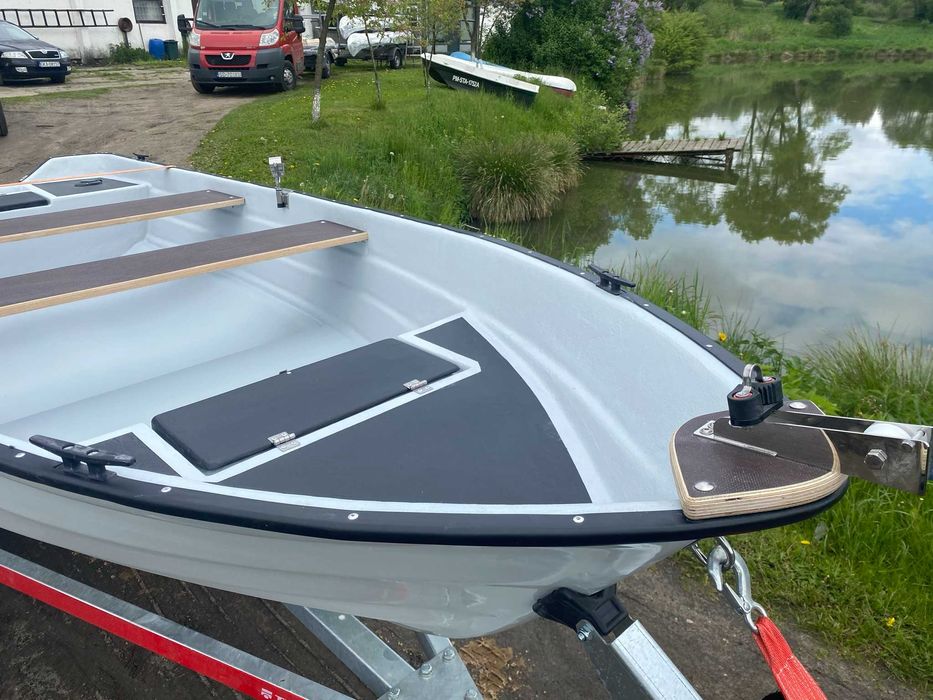 Lobster 380 Łódka Łódź Wędkarska Wiosłowa