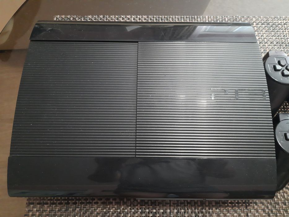 PS3 Super Slim 500gb +45 игр Gta 5, San Andreas/Mortal/God of War/Fifa