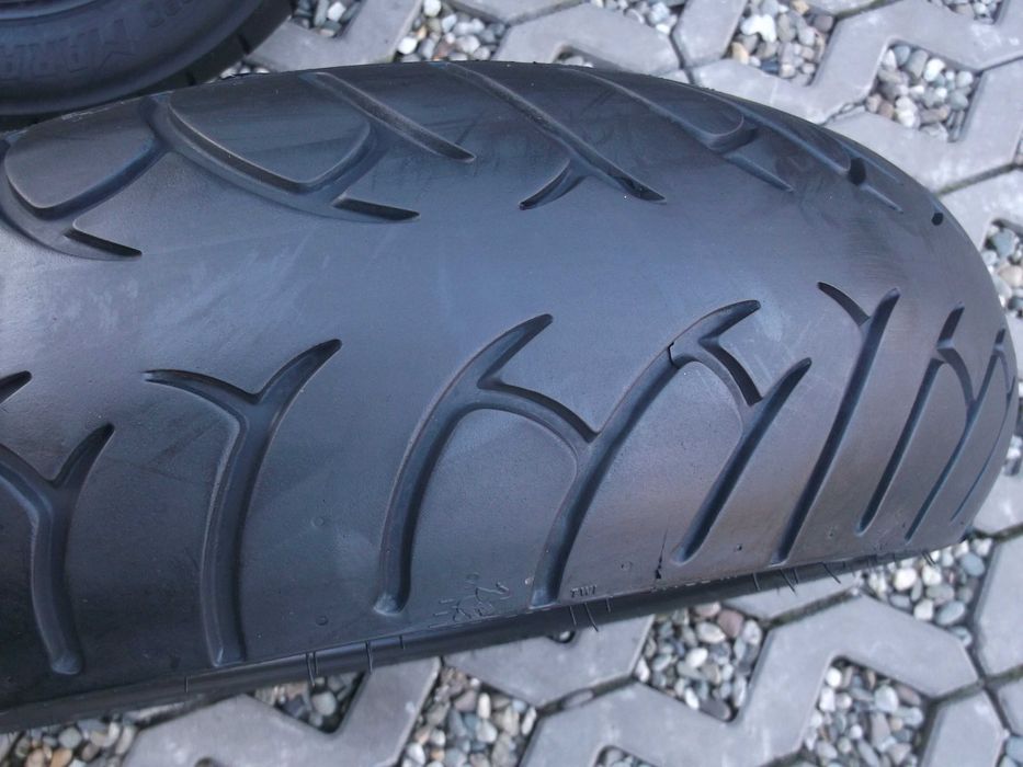 opona 170/60ZR17	Metzeler Roadtec Z6 dot1510 4,1mm