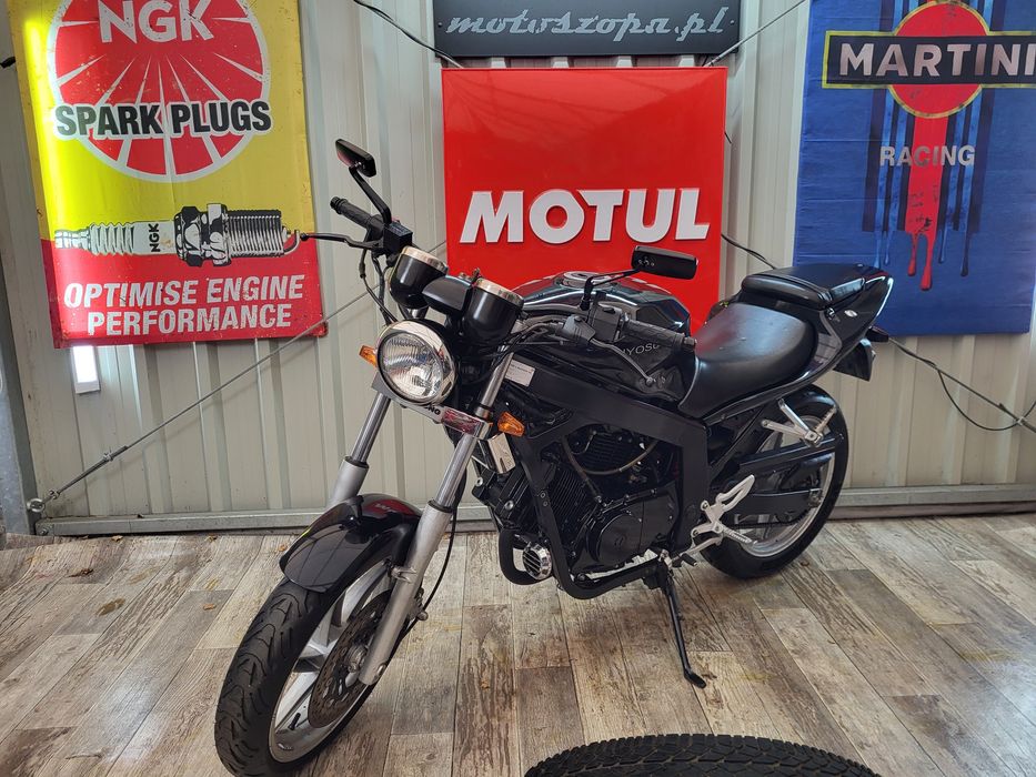 Hyosung gt125 na B z Niemiec Raty
