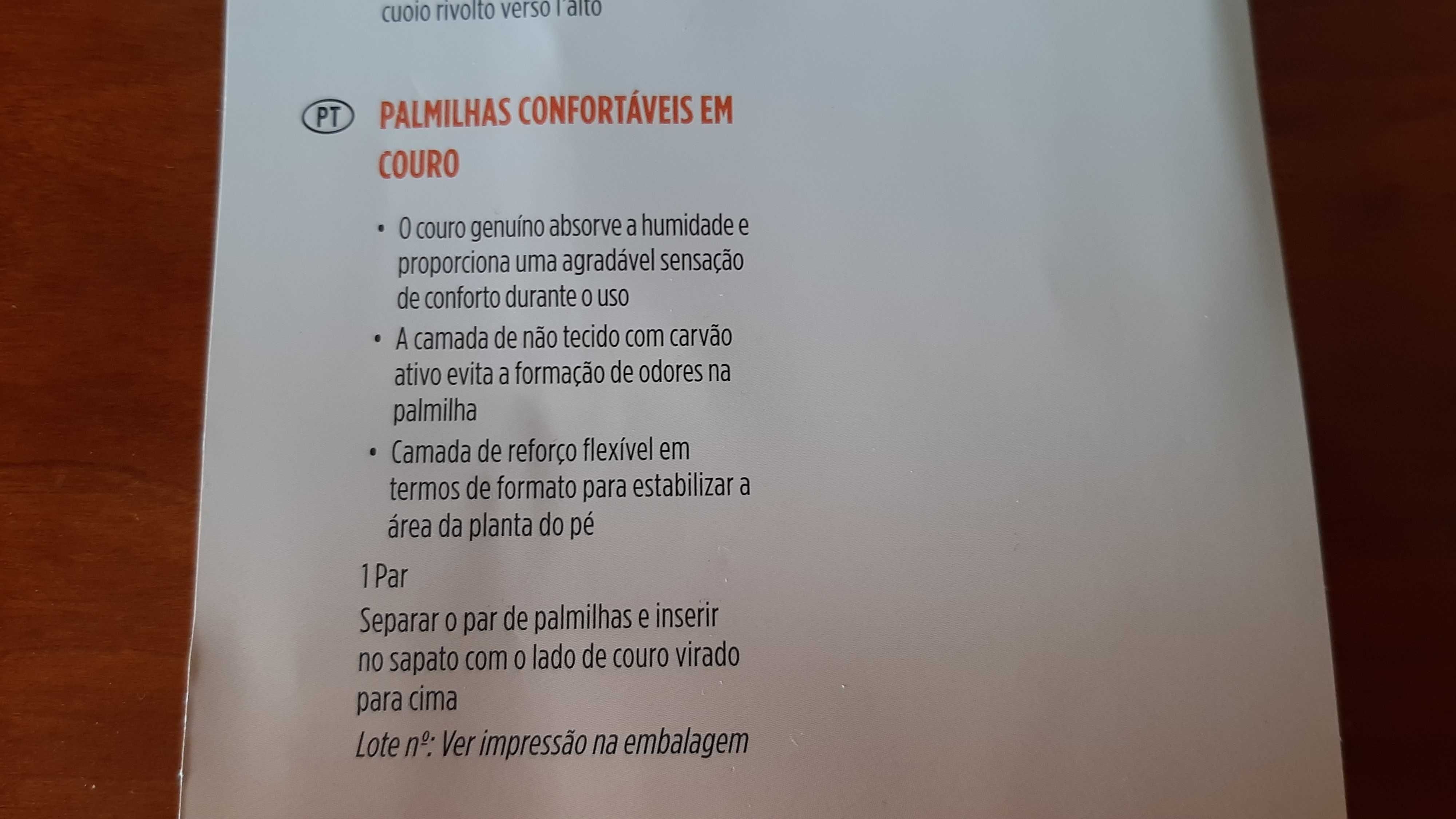 Palmilhas pele / novas / carvão activo / acolchoadas no calcanhar / 44