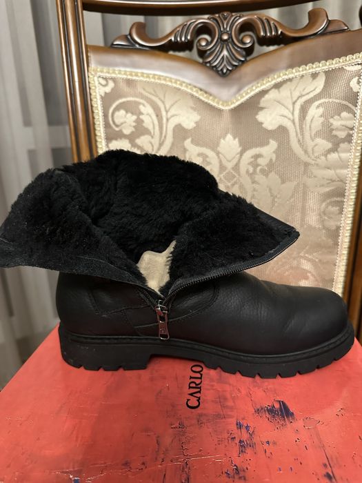 Зимние ботинки пр-ва Испания р.38,натур.кожа,овчина,б/у,идеальные