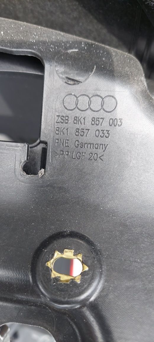 Deska rozdzielcza audi A4 2011