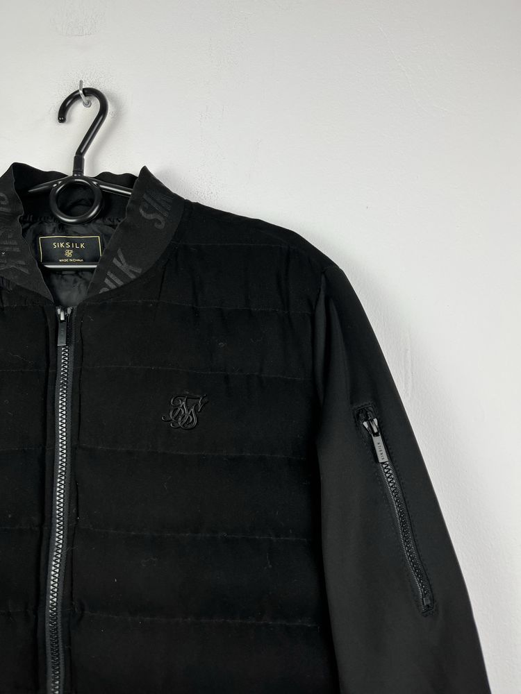 Czarna kurtka pikowana męska puchowa SikSilk rozmiar M fit L urban