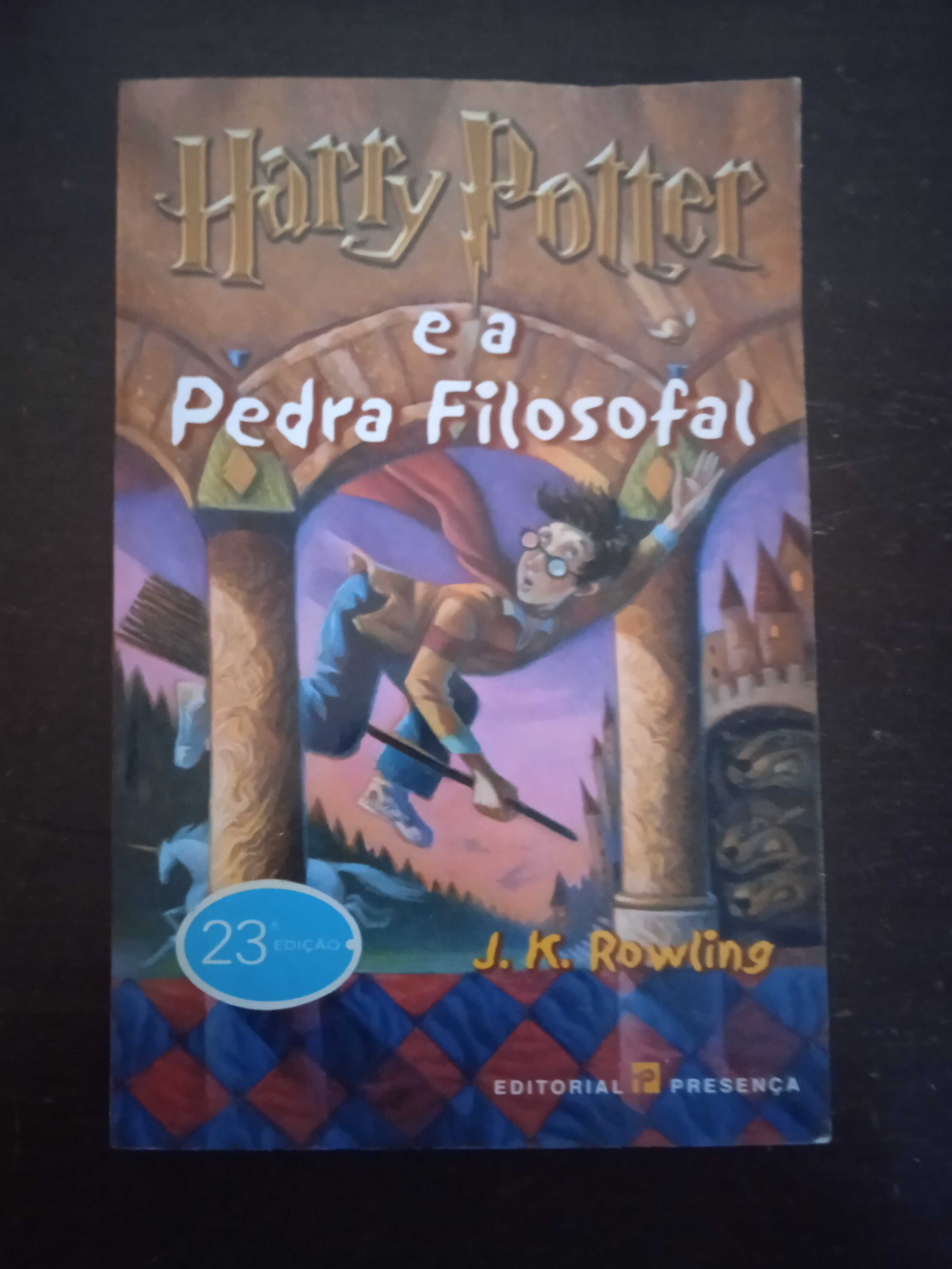 Harry Potter e a Pedra Filosofal - J. K. Rowling