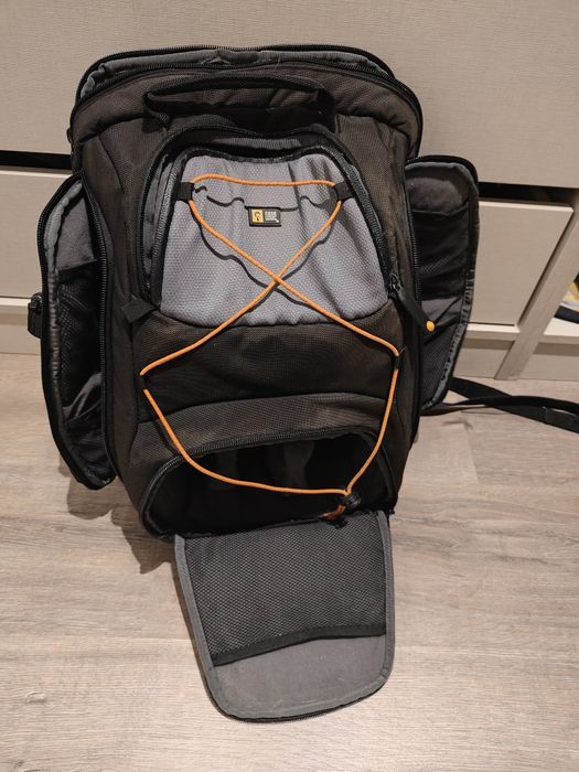 Mochila Fotogafia Case Logic SLRC-4 SLR  e portátil