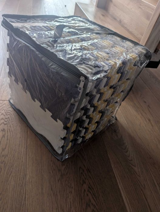 Mata piankowa puzzle z brzegami