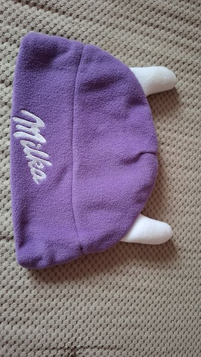 Czapka milka z rogami