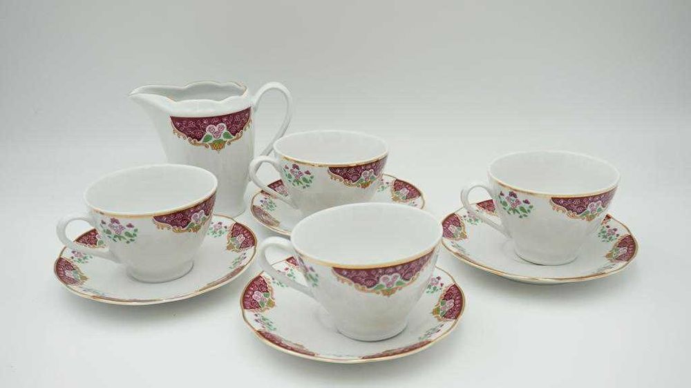 Ćmielów filiżanki na spodeczkach +mlecznik