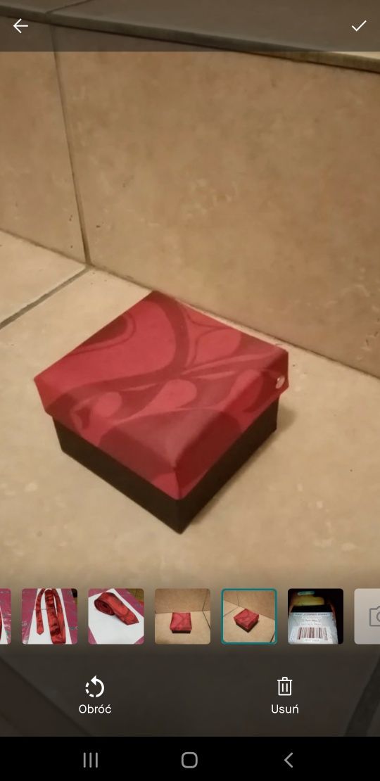 Sprzedam krawat jedwabny ,wzorzysty