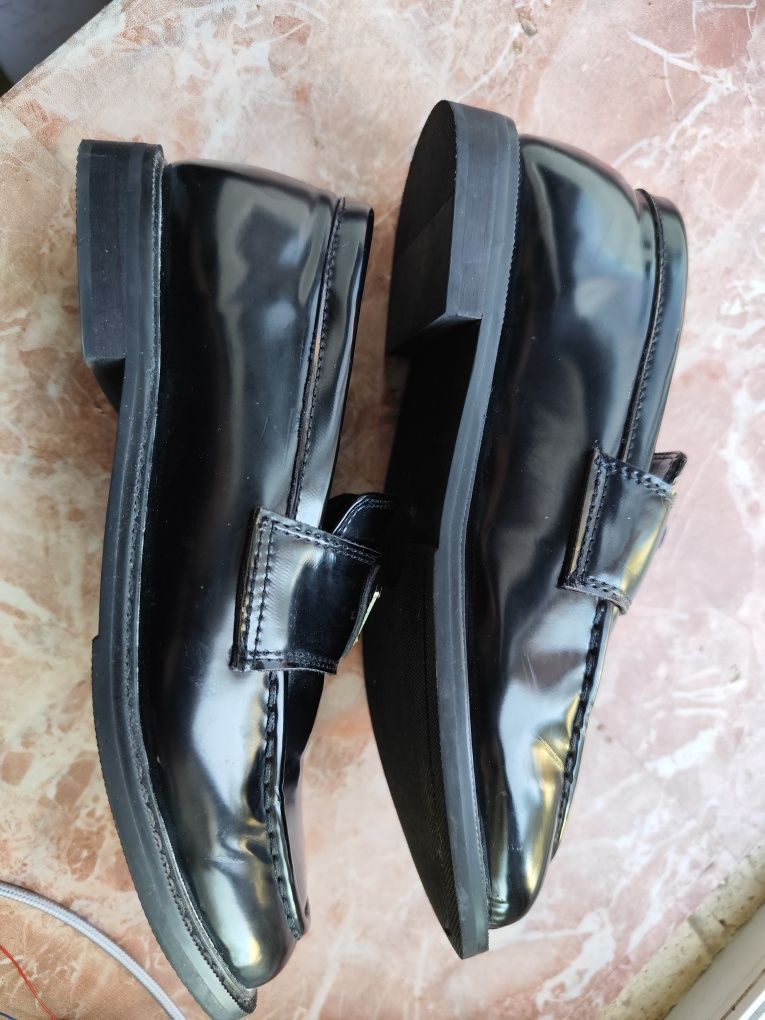 Лоферы , туфли  prada 36р