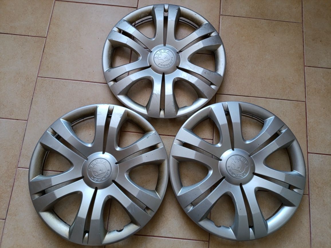 Колпаки 3 штуки SKODA  R15