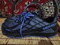 Лёгкие кроссовки Merrell. Обувь для путешествий или спорта.