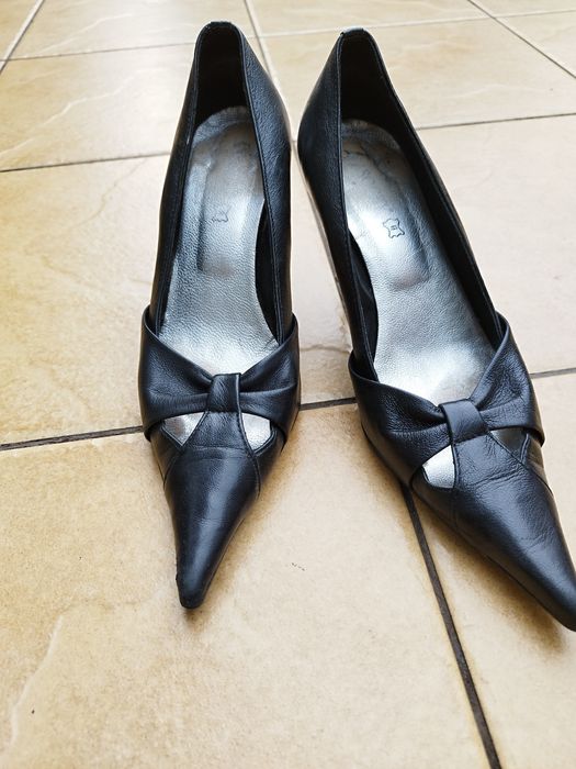 Skórzane buty na obcasie , szpilki