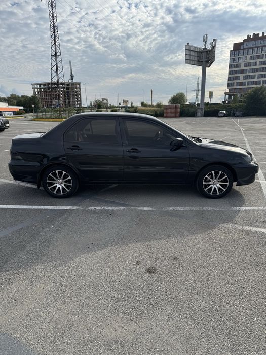 Продам авто Mitsubishi lancer 9
