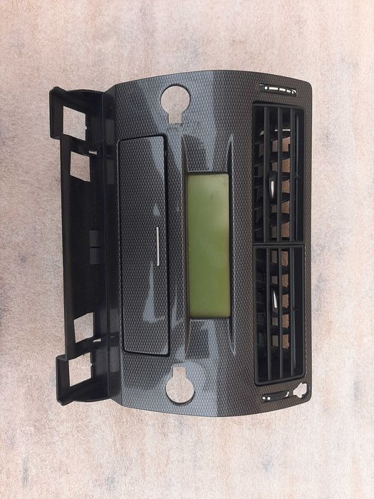 Дисплей рамкав взборі Ситроен  Citroen С4 C5 Berlingo 9657882880