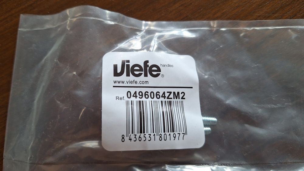 Uchwyt meblowy czarny