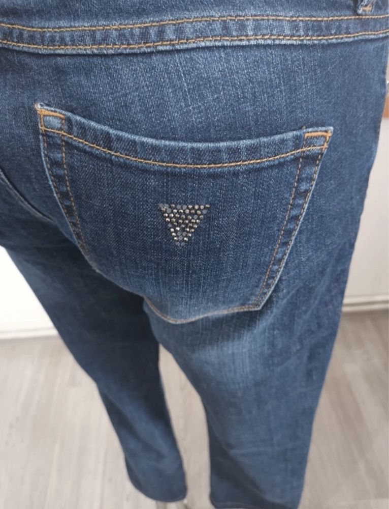 Guess jeansy damskie rozmiar M