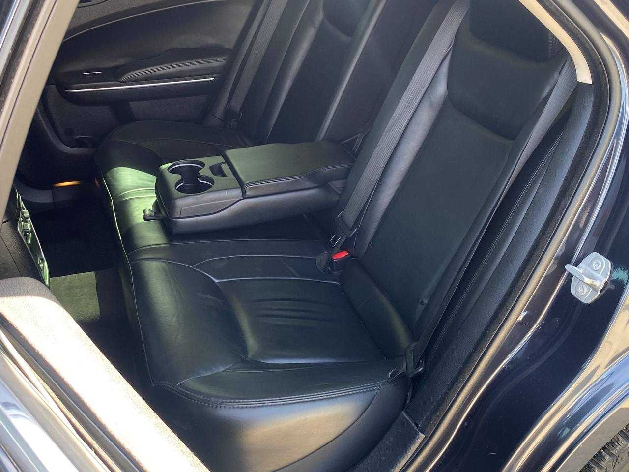 Chrysler 300C 2016 AT AWD 3.6 Бензин - Обмін/Розстрочка