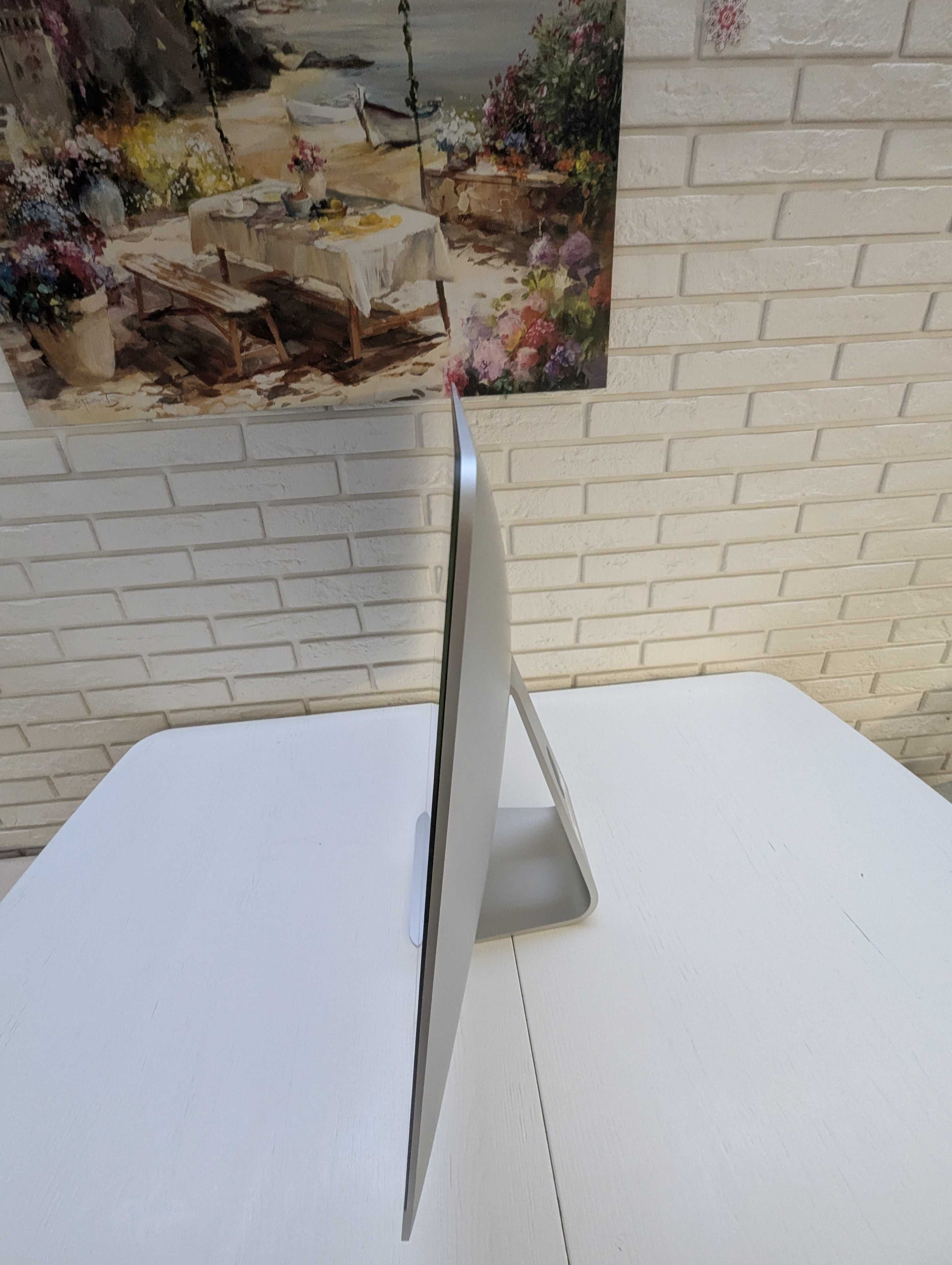Моноблок iMac 27-inch (Retina 5K) 3.1GHz 6-Core i5 (2020) MXWT2LL/A