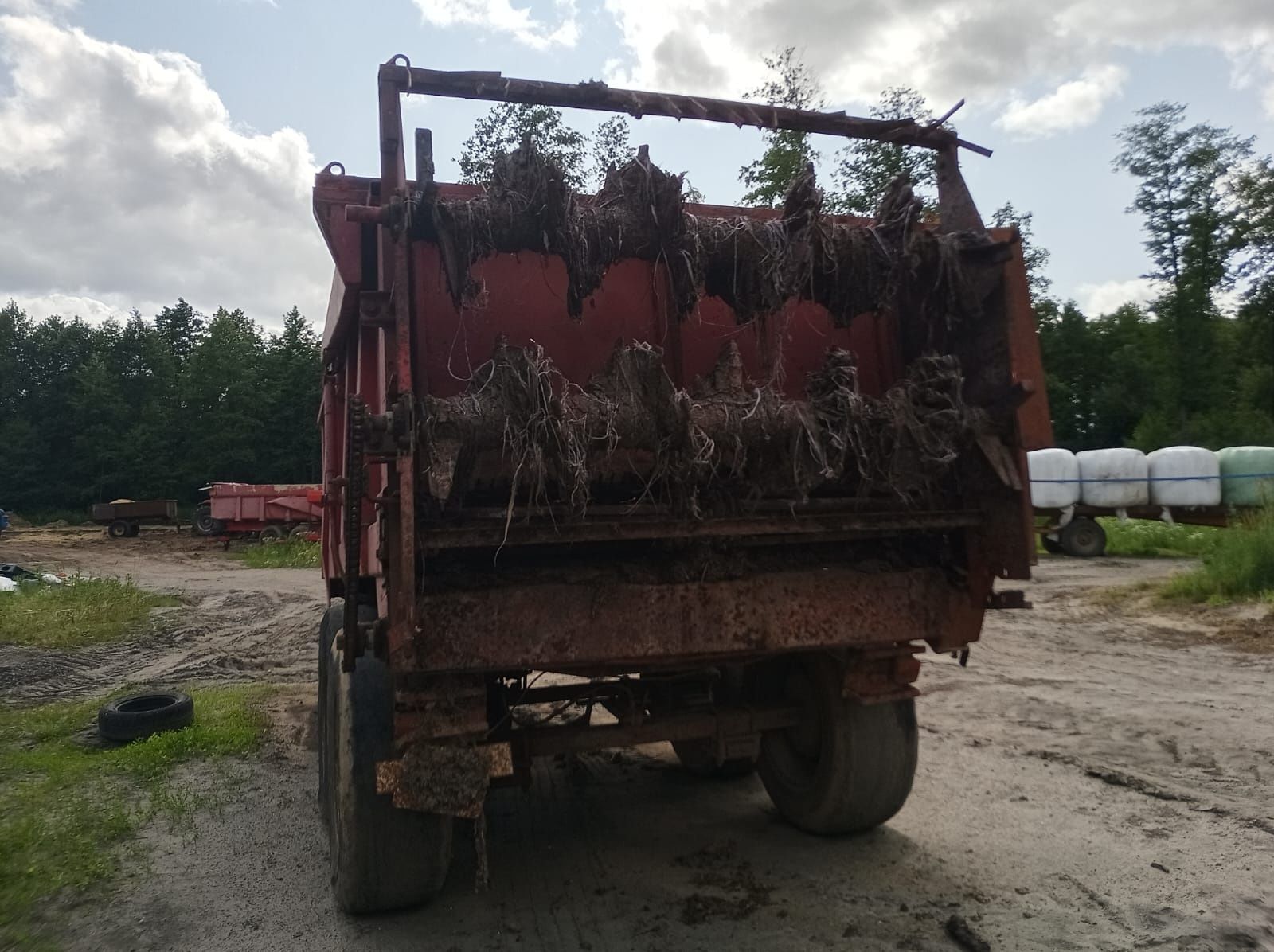Rozrzutnik obornika maitre fortschritt 10 ton