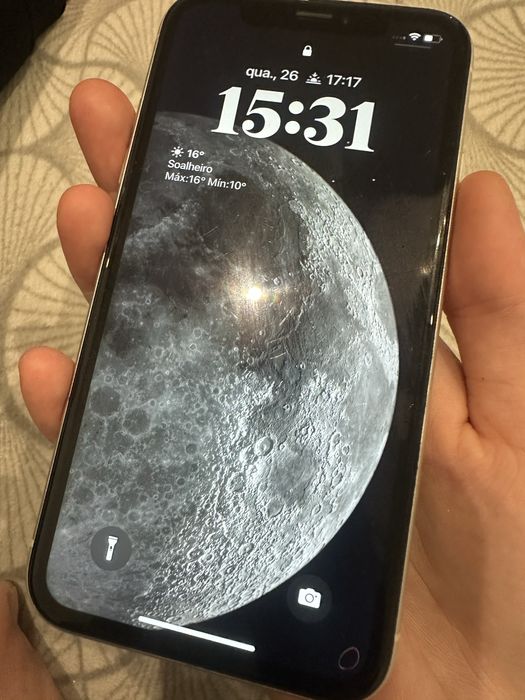 Iphone XR 64Gb 77% de bateria