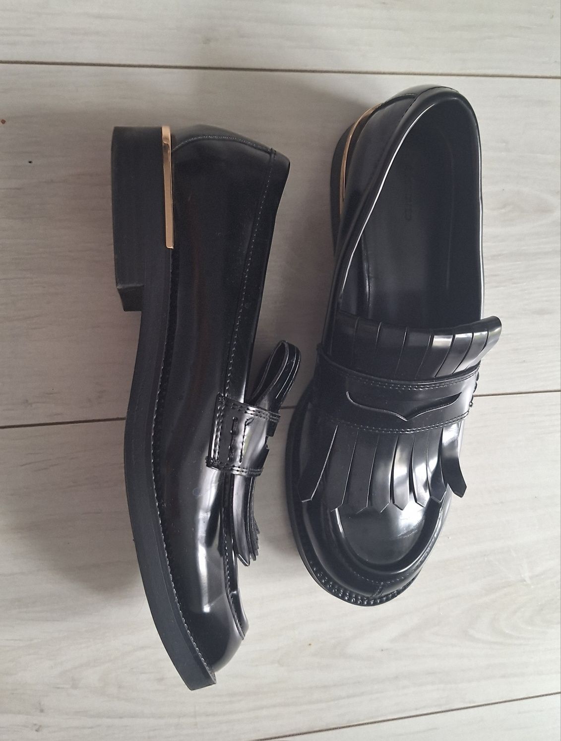Buty damskie Reserved 40