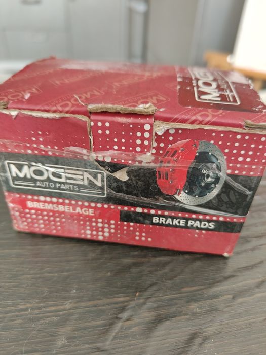 Колодки гальмівні задні MOGEN на Geely EMGRAND EC7 (1064001725)