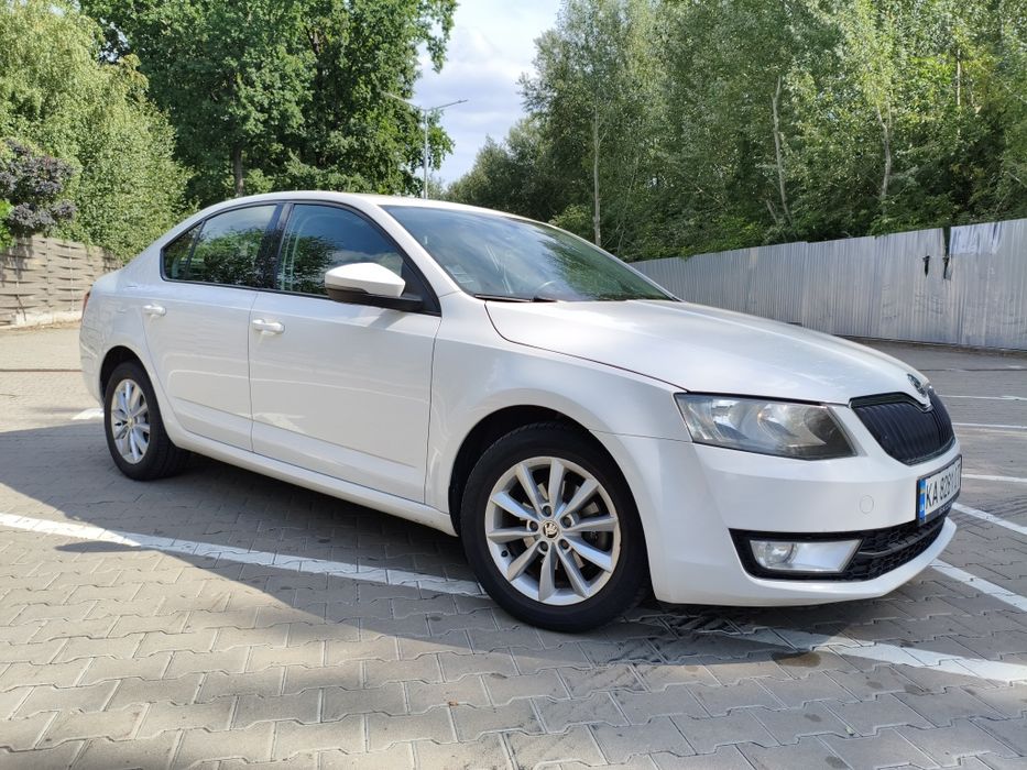 Skoda Octavia A7 1.6 TDI 2016 • Ідеальний стан • Без підкрасів