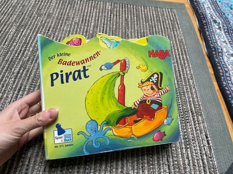 Haba gra i Książka dla dzieci der kleine Badewannepirat po niemiecku