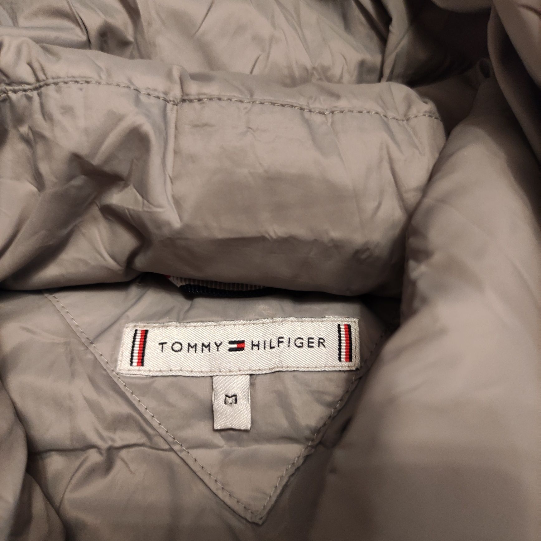 Жилетка з рукавами Tommy Hilfiger пухова жіноча