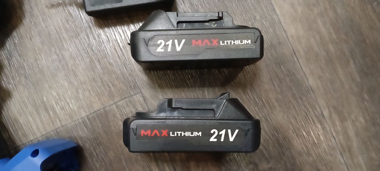 Li-on аккумулятори 20v в инструмент тип makita