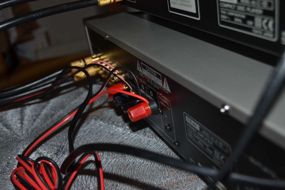 Odtwarzacz płyt cd Teac C 1 D rzadki doby stan