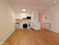 Apartamento T1 com Garagem - Leiria