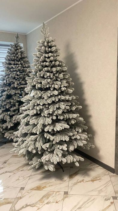 Елка литая искусственная , ялинка лита штучна , елка , ялинка