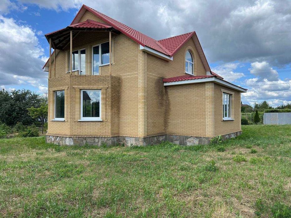 Продаж гарного будинку в Підгородньому