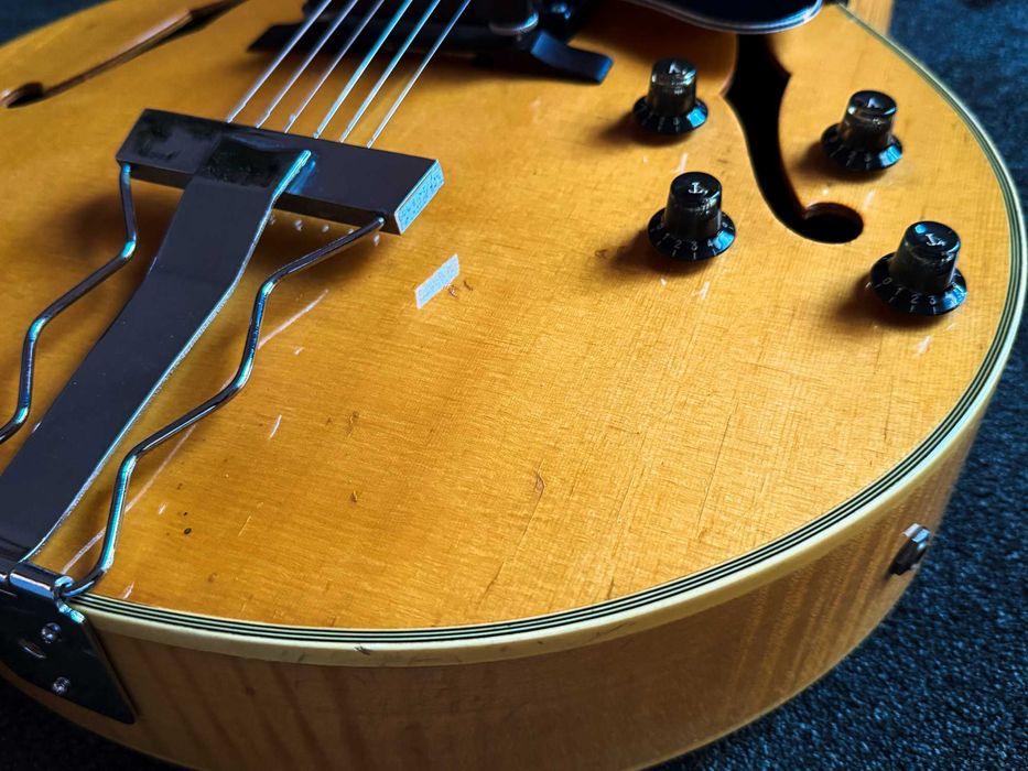 Greco N-60 Natural + CASE