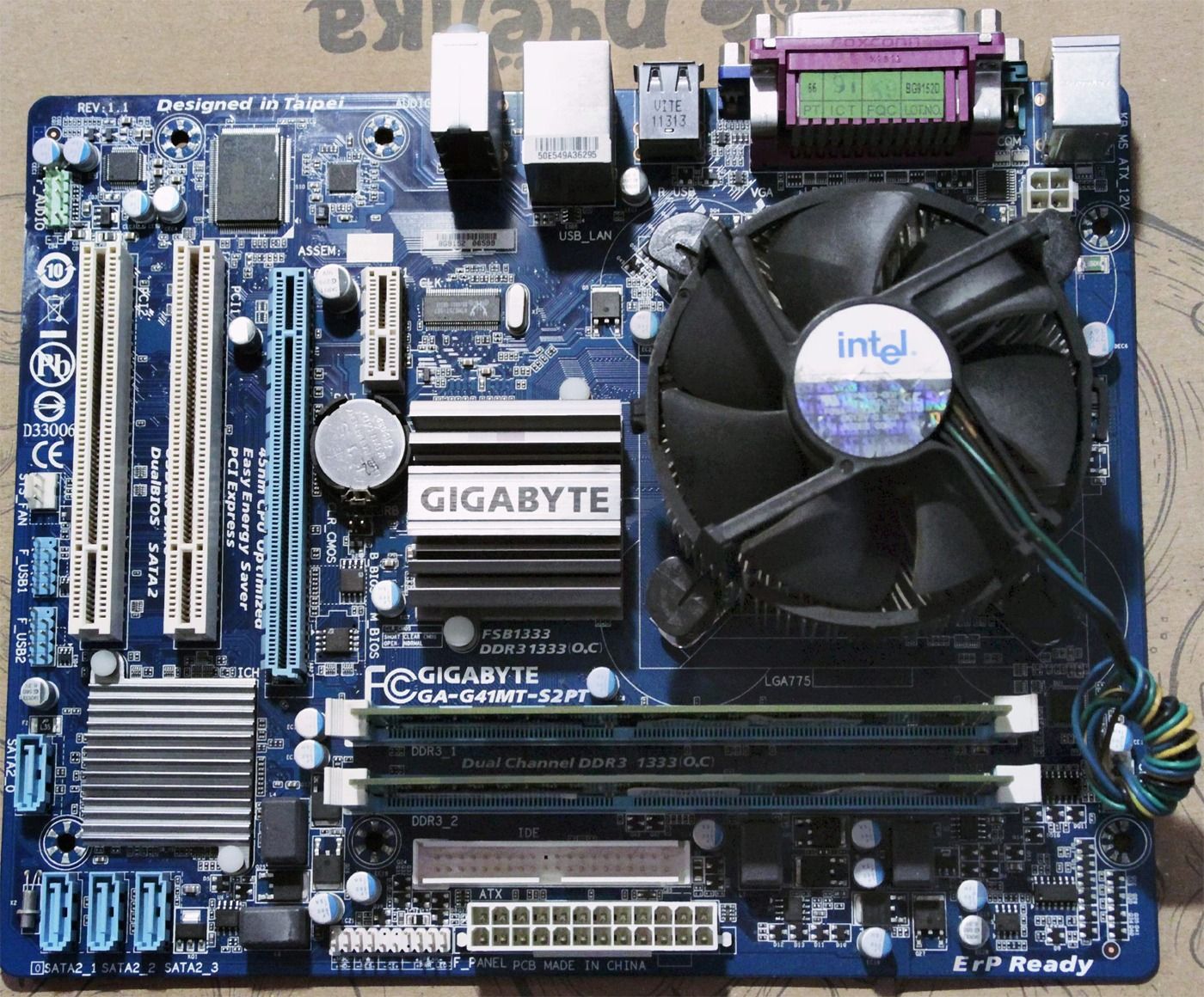 Core 2 quad q6600 2.4, Gigabyte GA-g41mt-s2pt g41, 4Gb ddr3 набiр