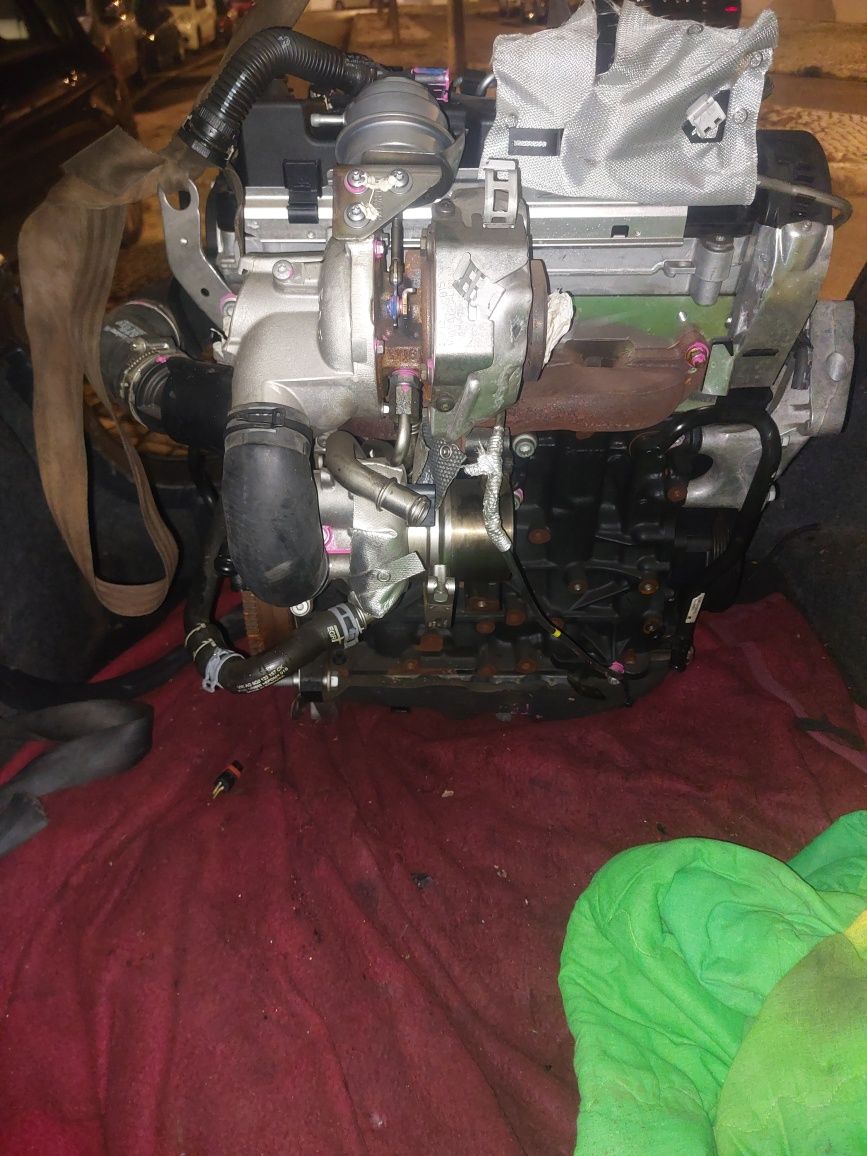 Motor 1.6 tdi golf 7 2017 CLH