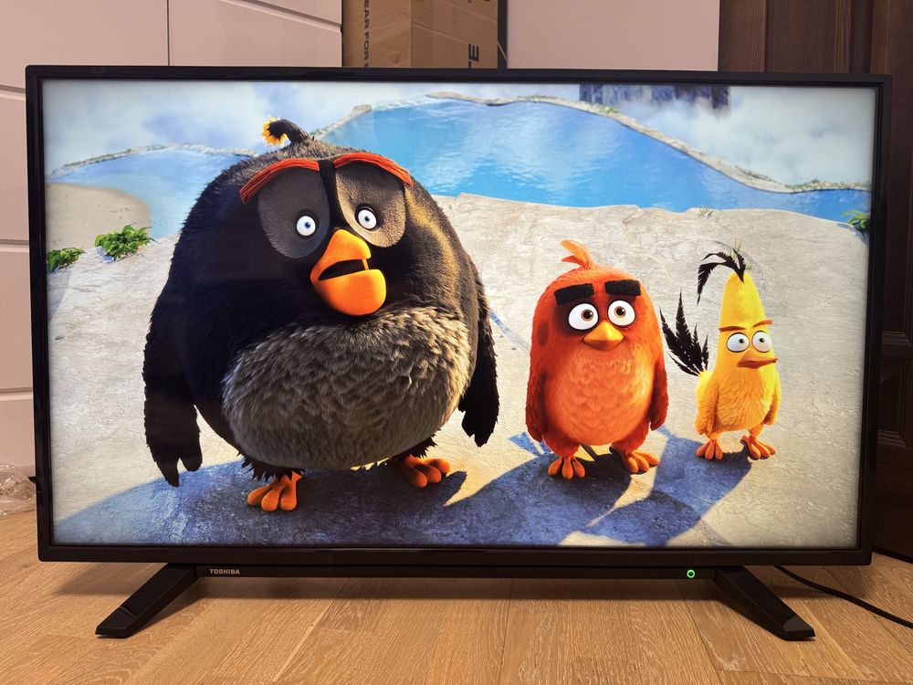 Телевізор Toshiba 43UL2163DG / 4К Ultra HD / Smart TV