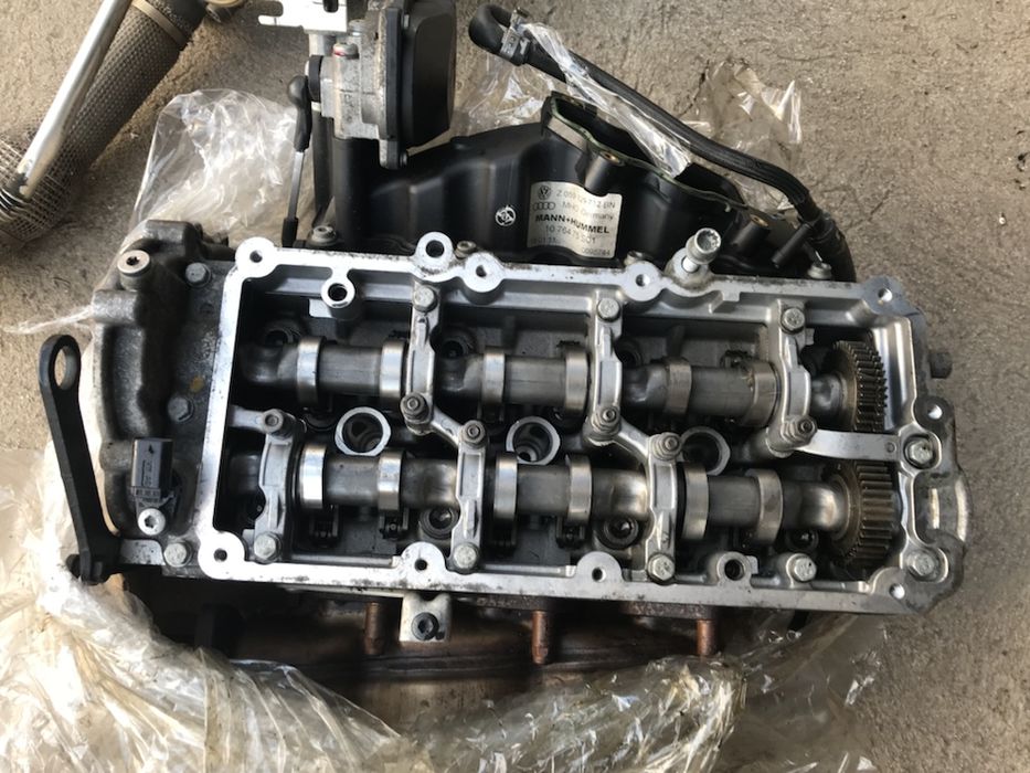 Głowica  prawa audi a6 c6 2.7 tdi CANA