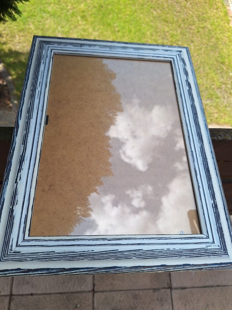 Ramki do zdjęć 21x30 biało- granatowe
