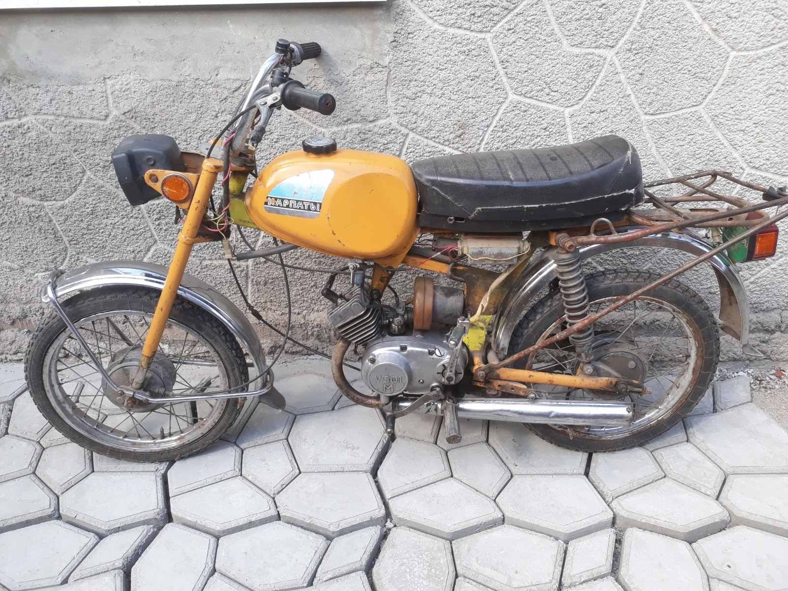 Продам мопед  Карпати
