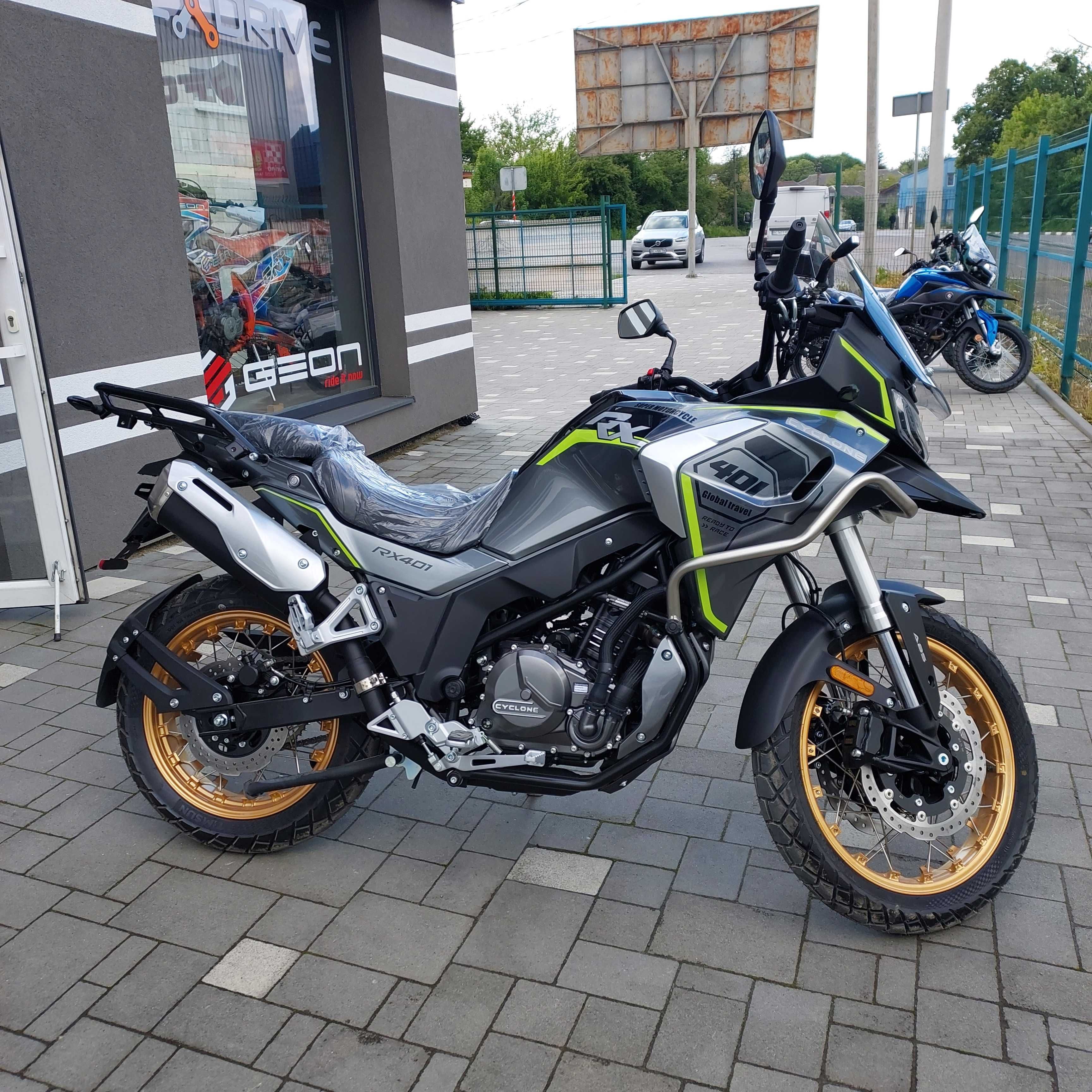 Знижка мотоцикл CYCLONE RX401, 45 к.с., двоканальний ABS, доставка