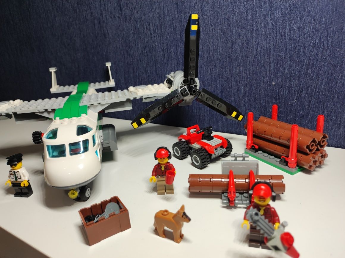 Lego City 60021 Wirolot - samolot towarowy