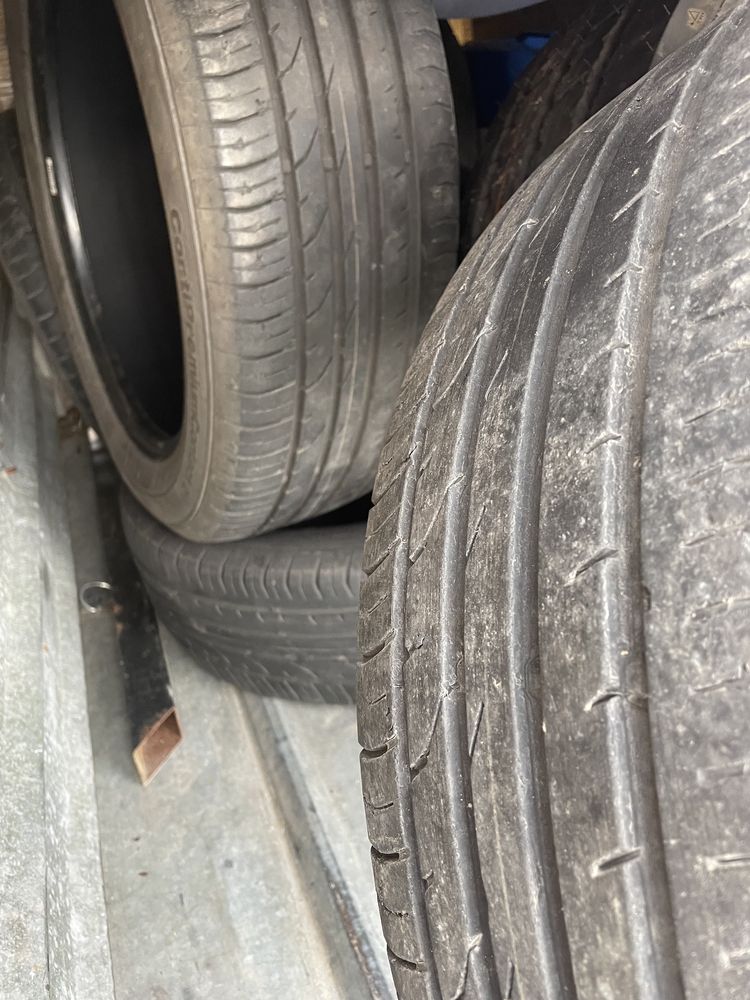 Komplet opon 215/55R18