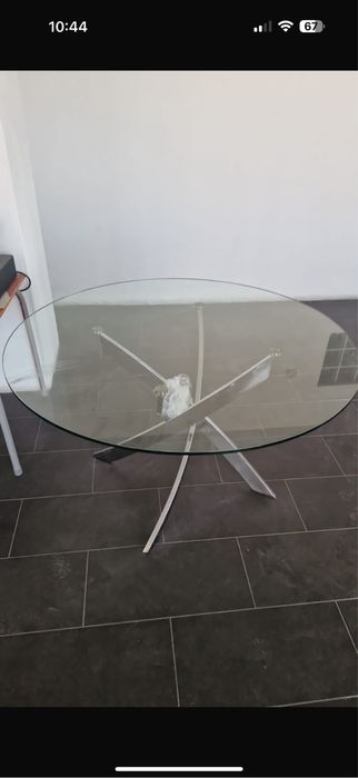 Mesa redonda tampo video