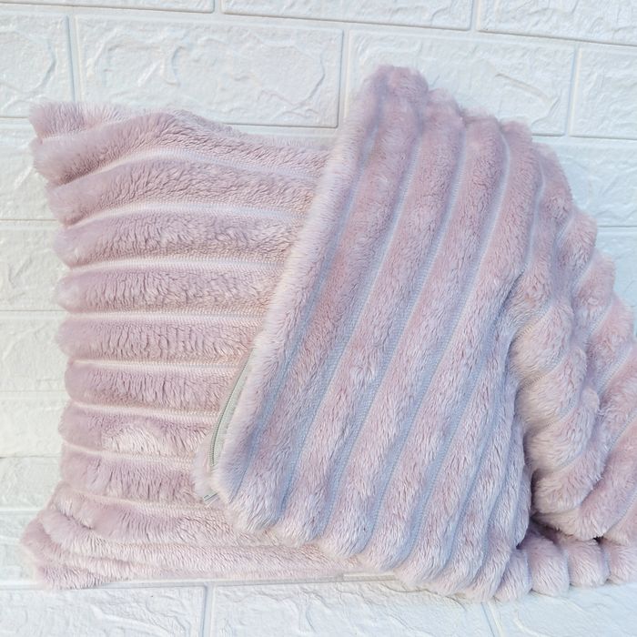 Декоративна наволочка шарпей