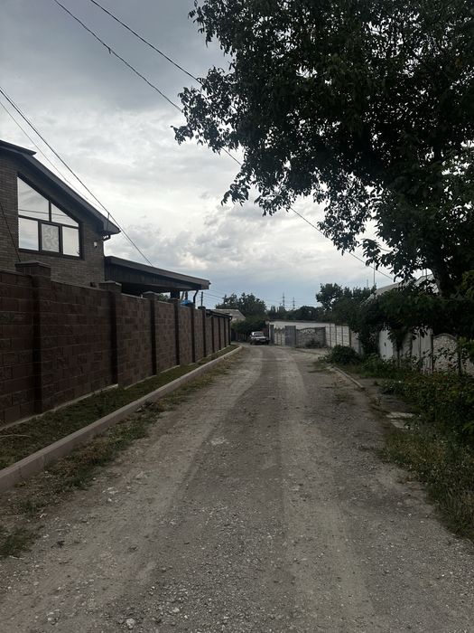 Продам дом на Мирном в тупике 32 маршрутки